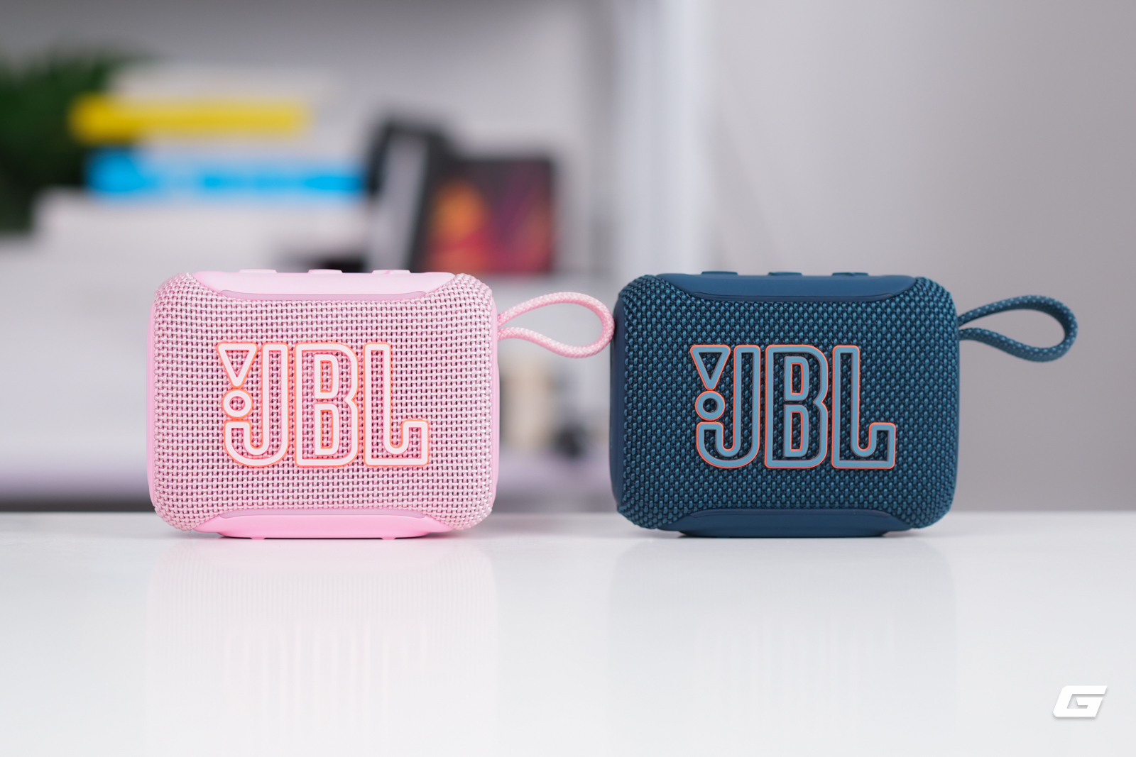 genk-jbl-go5-15-17861354896321467336707.jpg